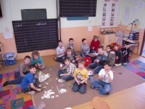 Z tváří dětí lze vyčíst velké nadšení.